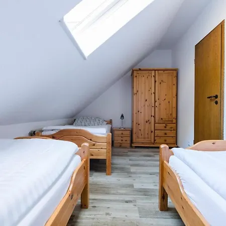 Am Wald Modern Retreat بيت للعطل *