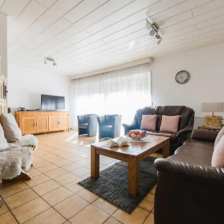 Am Wald Modern Retreat *